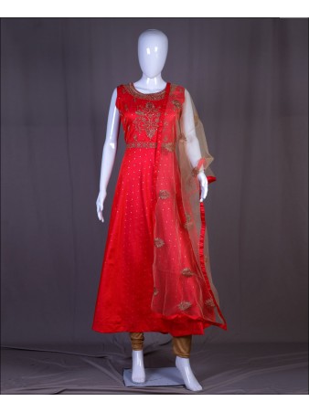 Red Coloured Cotton Zari Embroidery Work Kurti Set